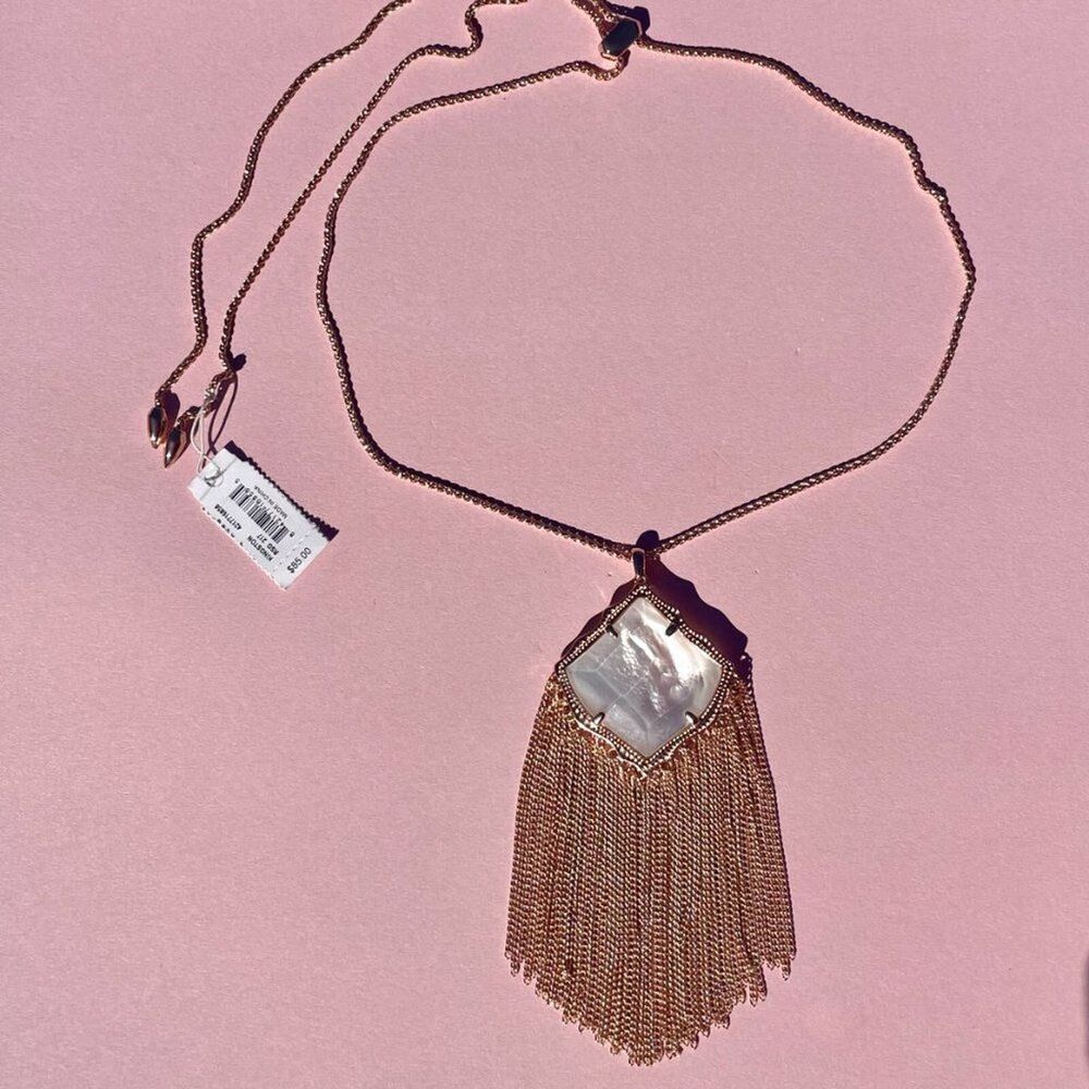 NWT KENDRA SCOTT Kingston Rose Gold Long Pendant Necklace Ivory Mother of Pearl